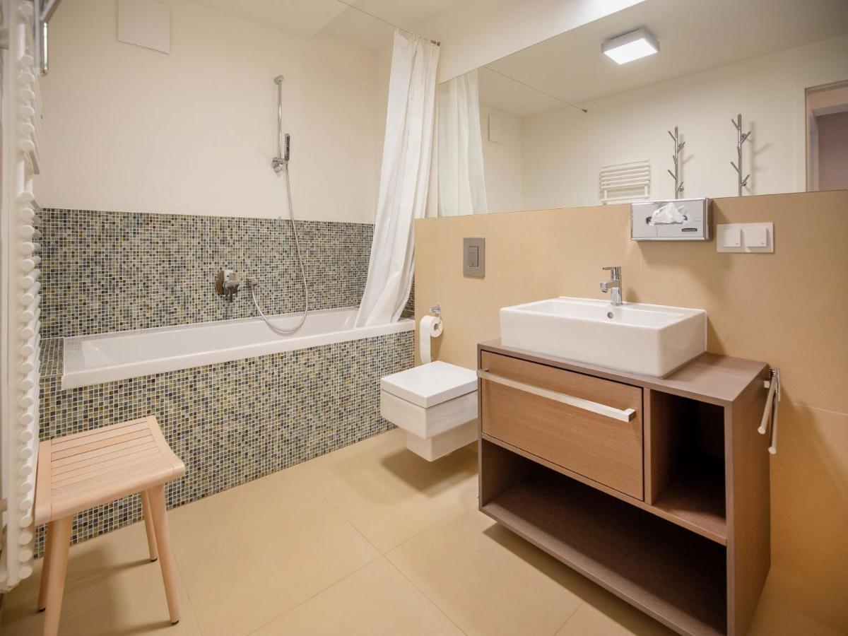 Duenenresidenz Prora - Mit Meerblick, 2 Schlafzimmern, Balkon Und Sauna Np-103